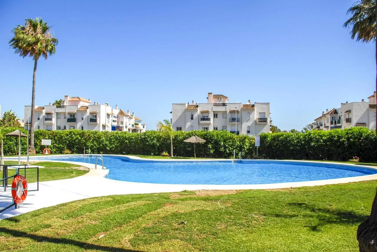 Great 2 Bedroom Apartment Near Puerto Banus Marbella